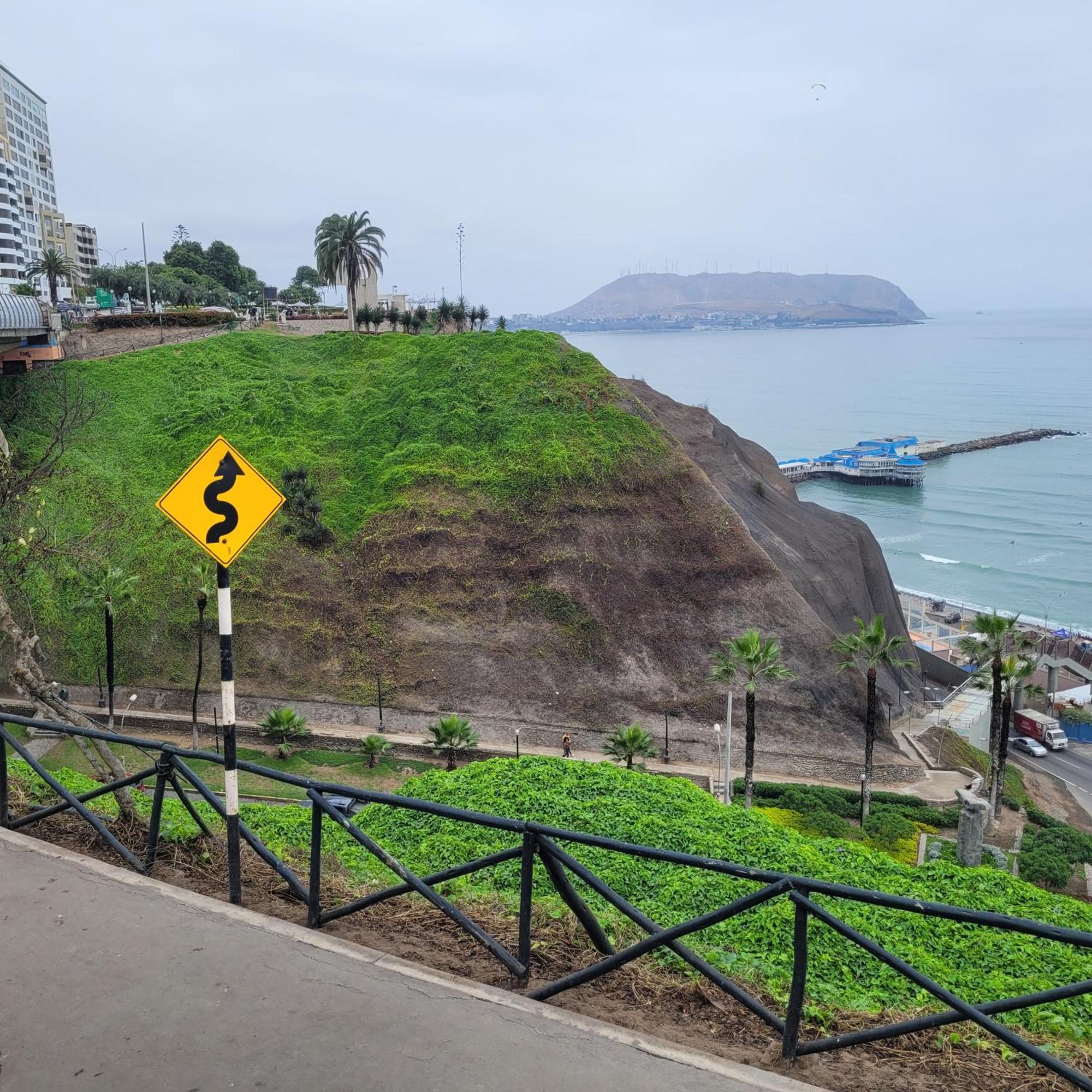 The Guest House 1 At The Booming Center Of Miraflores, Lima - Peru Esterno foto
